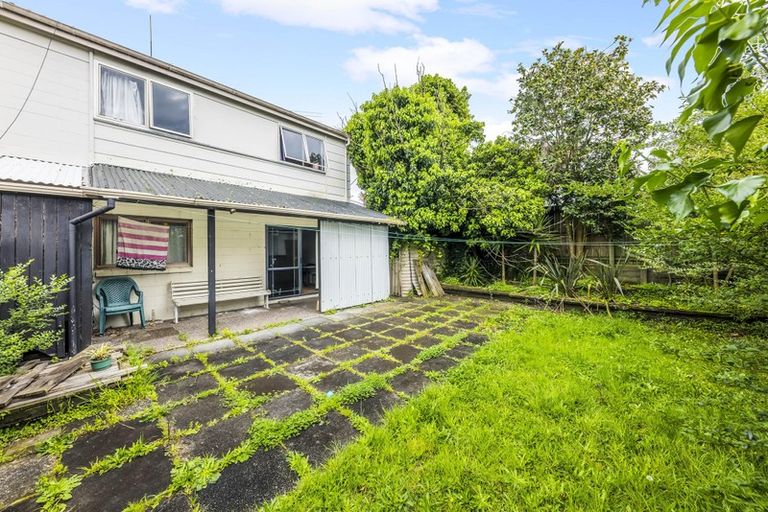 Photo of property in 90a Beaumonts Way, Manurewa, Auckland, 2102