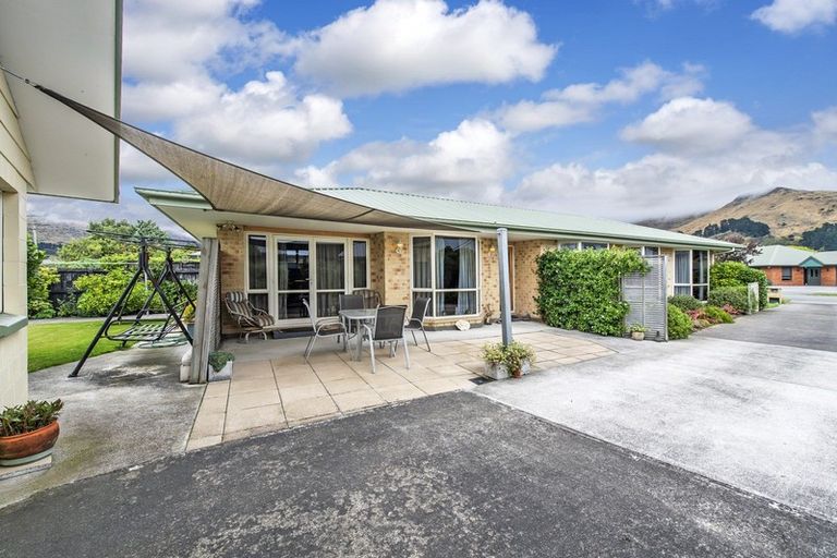 Photo of property in 68 Mauger Drive, Heathcote Valley, Christchurch, 8022