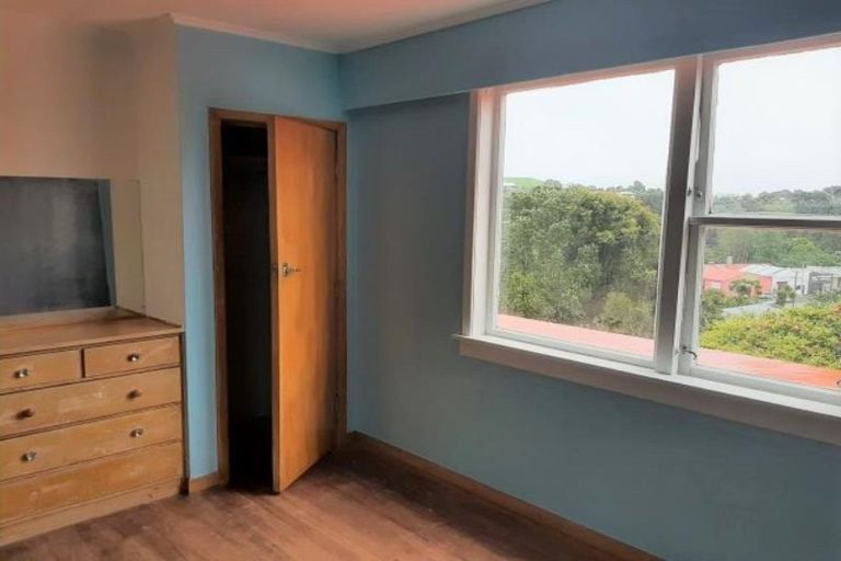 Photo of property in 1/16 Ridd Street, Lynmouth, New Plymouth, 4310