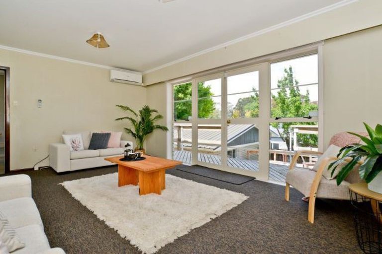 Photo of property in 10 Manapouri Place, Glenview, Hamilton, 3206