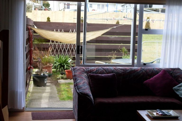 Photo of property in 8 Maple Place, Tokoroa, 3420