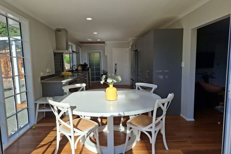 Photo of property in 45 Rongomau Lane, Raumati South, Paraparaumu, 5032