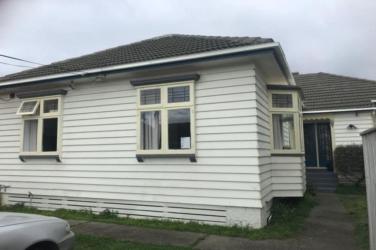 Photo of property in 5 Tacy Street, Kilbirnie, Wellington, 6022