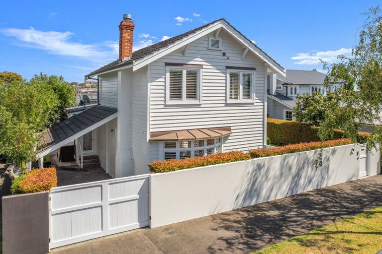 Photo of property in 8a Burwood Crescent, Remuera, Auckland, 1050