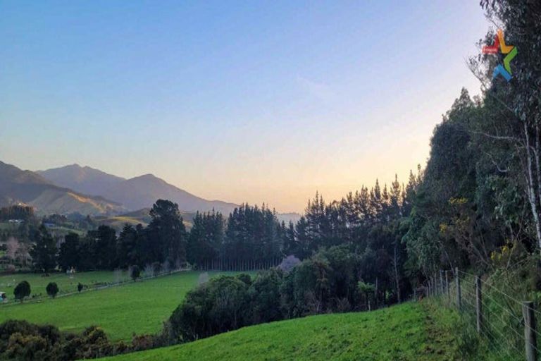 Photo of property in 312 Marchant Road, Kaitoke, Upper Hutt, 5018