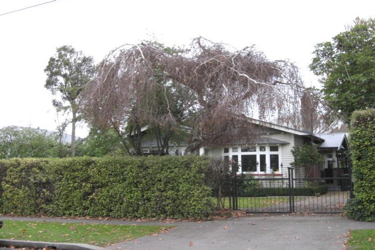 Photo of property in 104 Ranfurly Street, St Albans, Christchurch, 8014