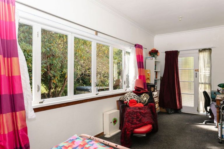 Photo of property in 3 King Street, Dannevirke, 4930