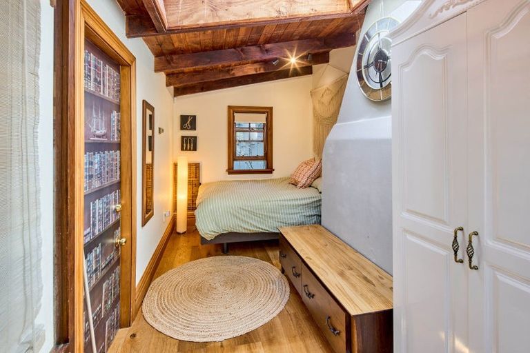 Photo of property in 28 Ascot Street, Thorndon, Wellington, 6011