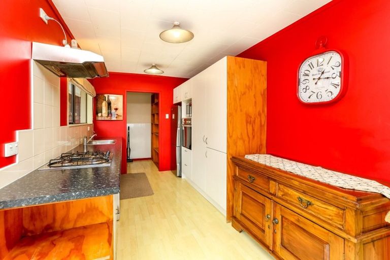 Photo of property in 6 Antonia Place, Bell Block, New Plymouth, 4312