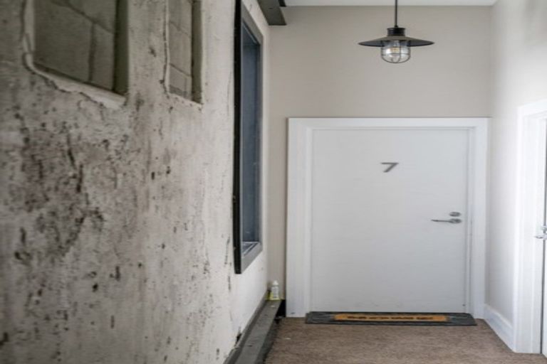 Photo of property in 7/143 Great South Road, Papakura, 2110