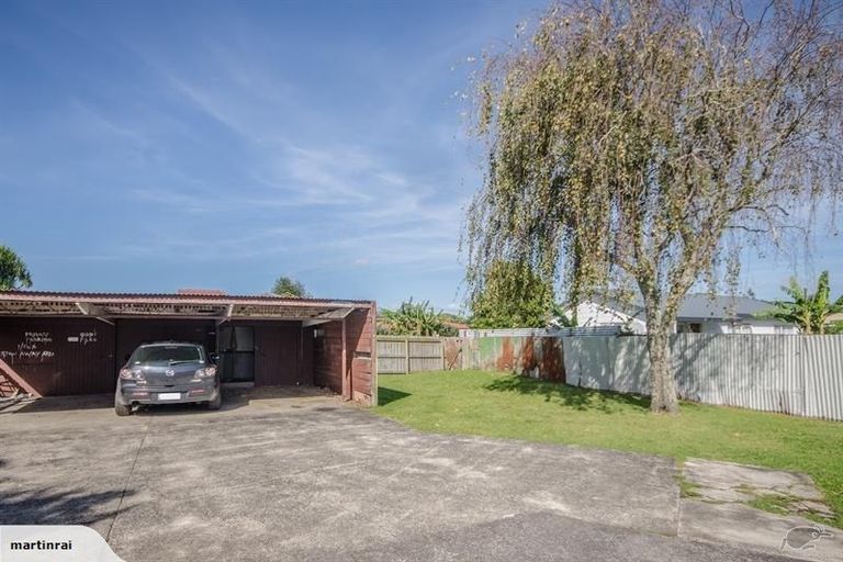 Photo of property in 2/24a Vine Street, Mangere East, Auckland, 2024