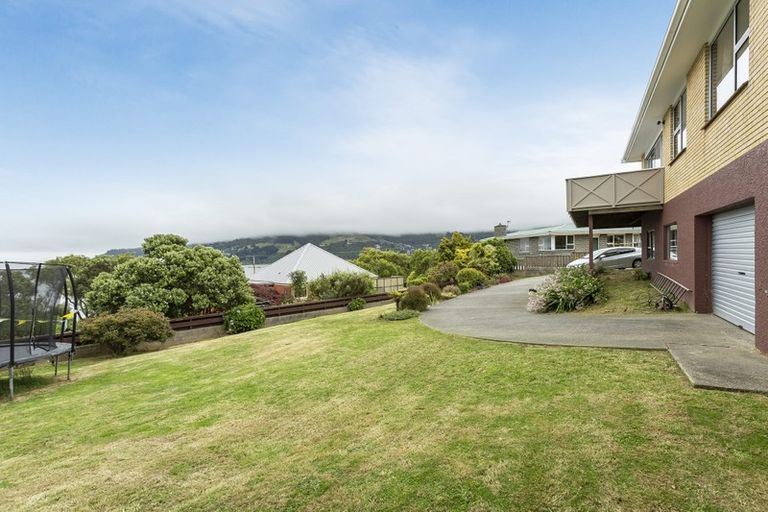 Photo of property in 27 Bayne Terrace, Macandrew Bay, Dunedin, 9014