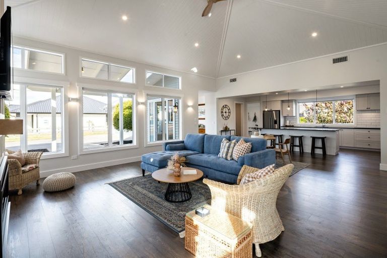 Photo of property in 45 Alan Livingston Drive, Cambridge, 3434