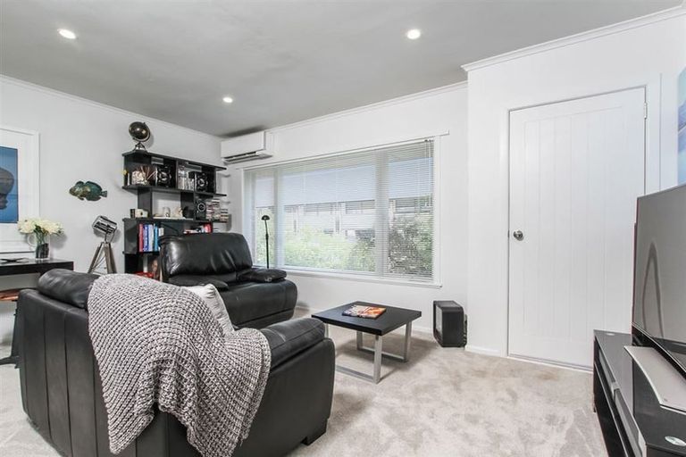 Photo of property in 1/17a Anzac Street, Takapuna, Auckland, 0622