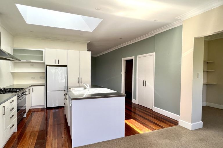 Photo of property in 460 Broadway, Miramar, Wellington, 6022