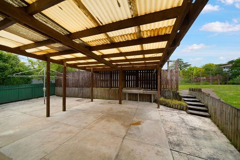 Photo of property in 38 Kohekohe Street, New Lynn, Auckland, 0600