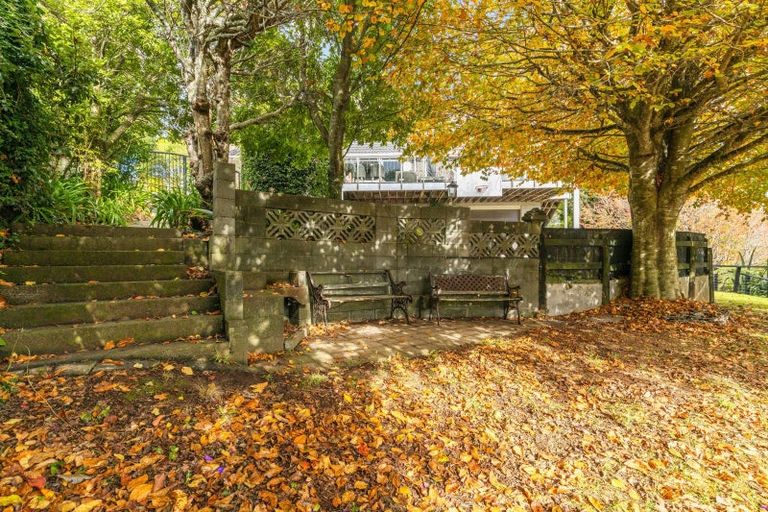 Photo of property in 4 Cargill Place, Frankleigh Park, New Plymouth, 4310