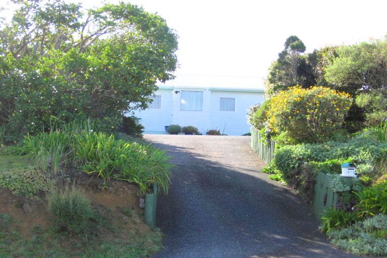 Photo of property in 413 Mahurangi East Road, Snells Beach, 0920