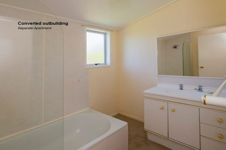 Photo of property in 3a Tasman Street, Levin, 5510