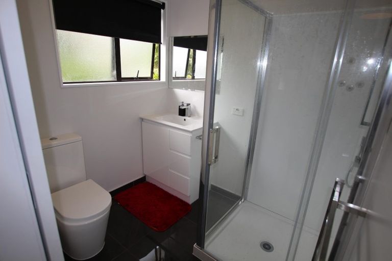 Photo of property in 1 Urban Grove, Ranui, Auckland, 0612