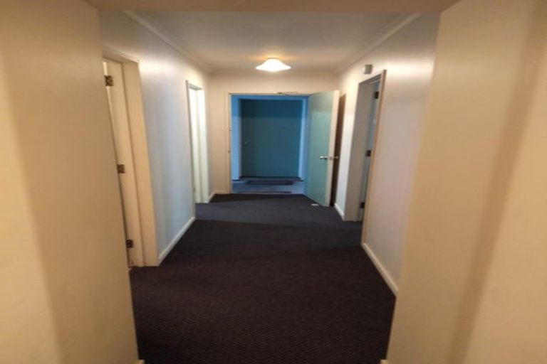 Photo of property in 12 Cosy Dell Road, North Dunedin, Dunedin, 9016