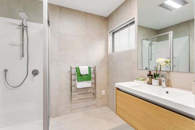 Photo of property in 17 Lady Mckenzie Mews, Takanini, 2112