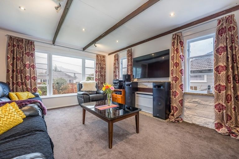 Photo of property in 7 Ngaio Street, Wainuiomata, Lower Hutt, 5014