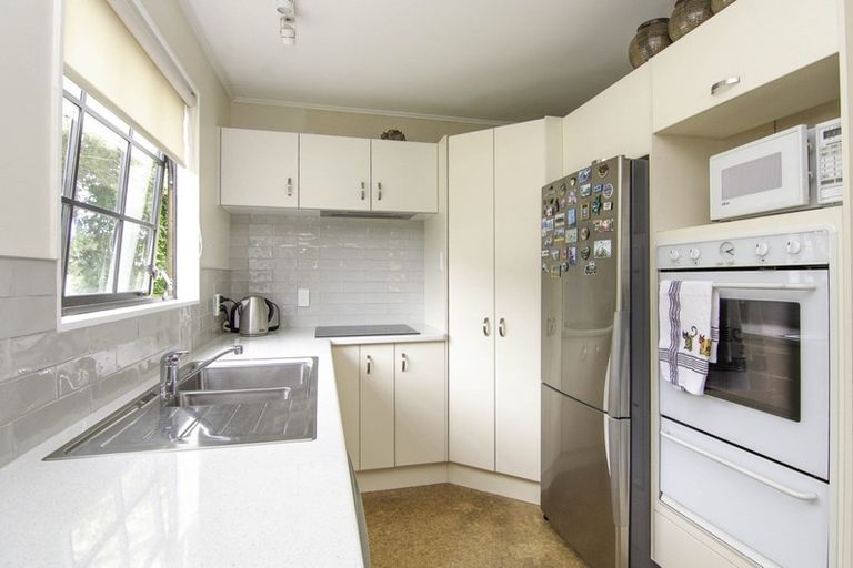 Photo of property in 68 Pencarrow Street, Highbury, Palmerston North, 4412