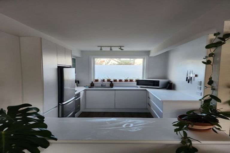 Photo of property in 12/12 Shrewsbury Street, Merivale, Christchurch, 8014