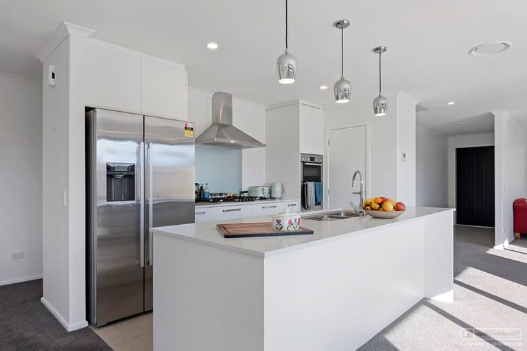 Photo of property in 3 Les Wakefield Road, Mapua, 7005