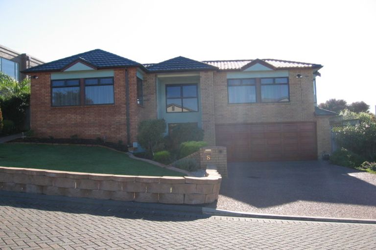 Photo of property in 8 Bocage Lane, West Harbour, Auckland, 0618