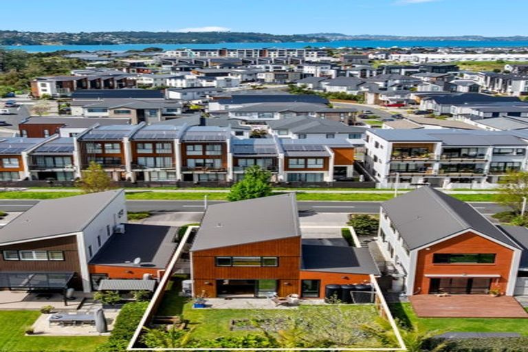 Photo of property in 210 Clark Road, Hobsonville, Auckland, 0616