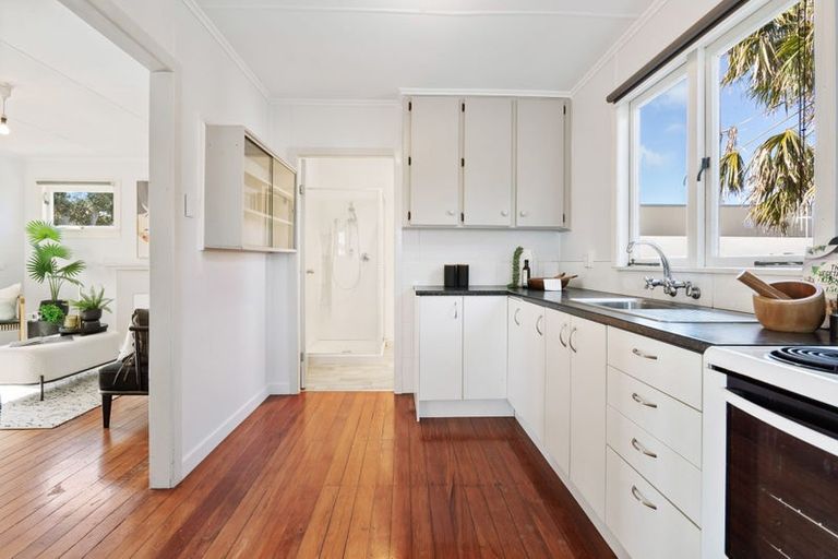 Photo of property in 3 Raumati Crescent, Onerahi, Whangarei, 0110