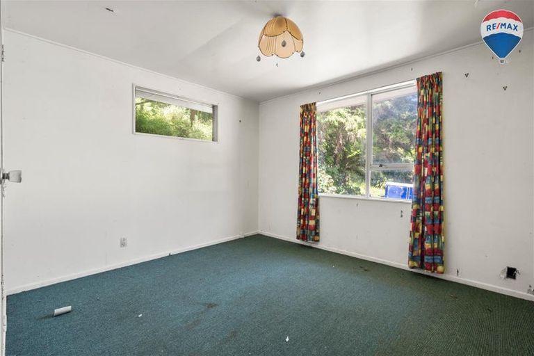 Photo of property in 122 Hair Street, Wainuiomata, Lower Hutt, 5014