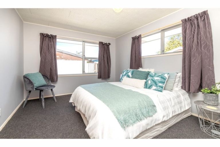 Photo of property in 46 Woolley Street, Avondale, Christchurch, 8061