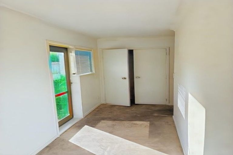 Photo of property in 33 Opawa Crescent, Favona, Auckland, 2024