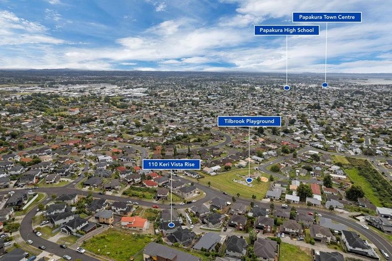 Photo of property in 110 Keri Vista Rise, Papakura, 2110