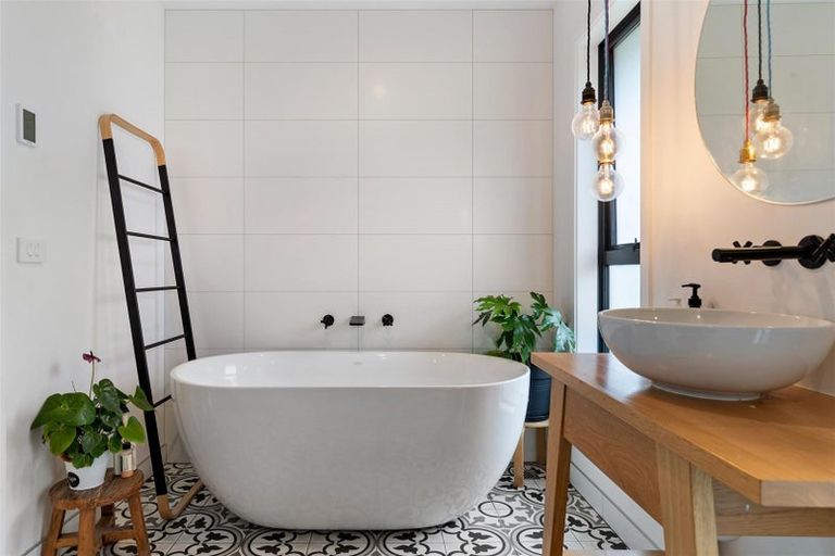 Photo of property in 13 Loach Road, Hawea Flat, Wanaka, 9382