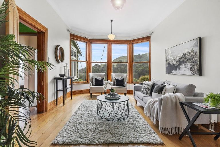 Photo of property in 12 Jackson Street, Island Bay, Wellington, 6023