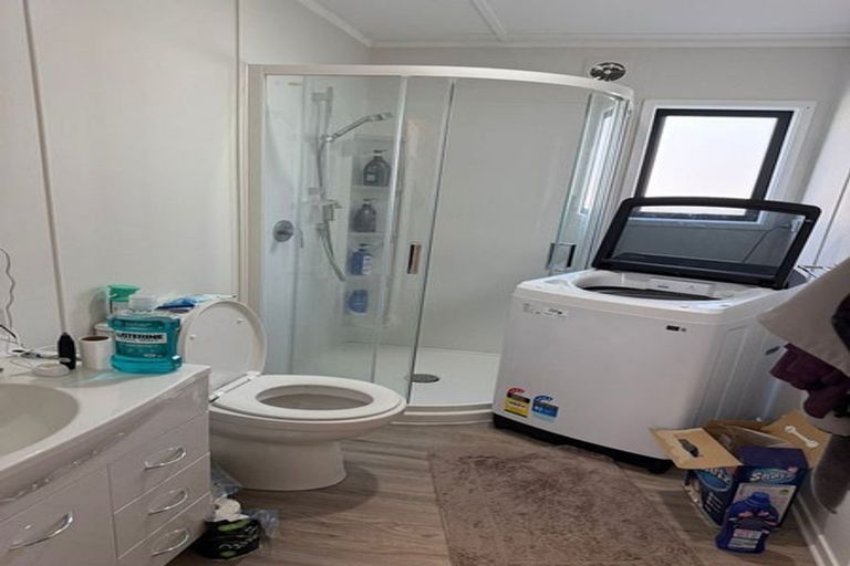 Photo of property in 81 De Lautour Road, Inner Kaiti, Gisborne, 4010