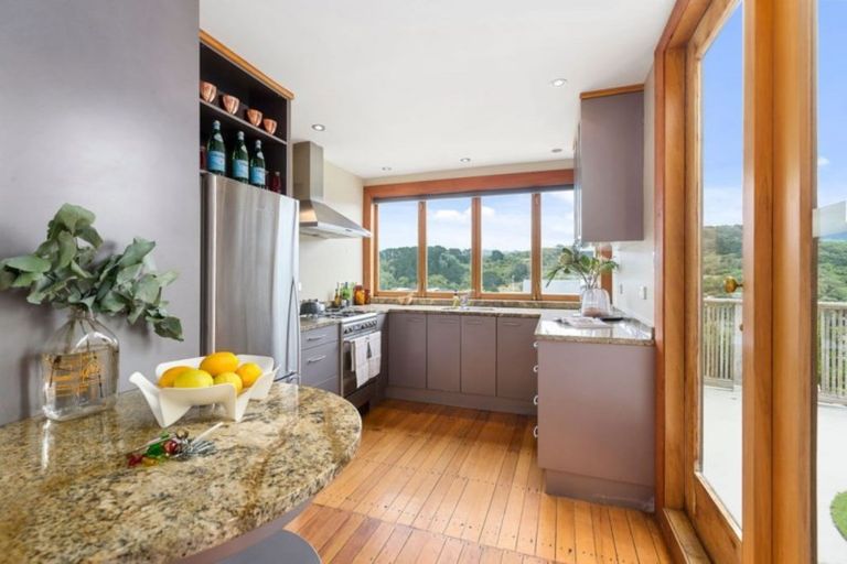 Photo of property in 44 Overtoun Terrace, Hataitai, Wellington, 6021