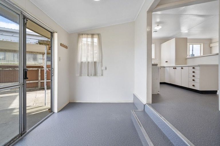 Photo of property in 130 Gillespies Line, Cloverlea, Palmerston North, 4412