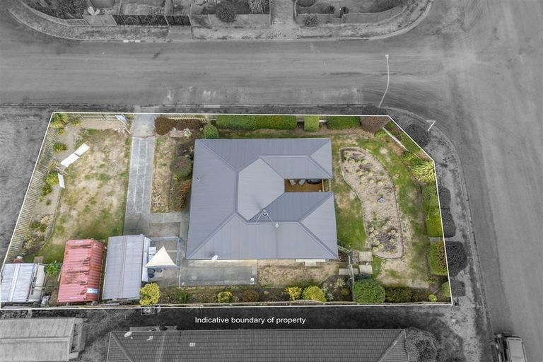 Photo of property in 28 Balmoral Street, Culverden, 7392