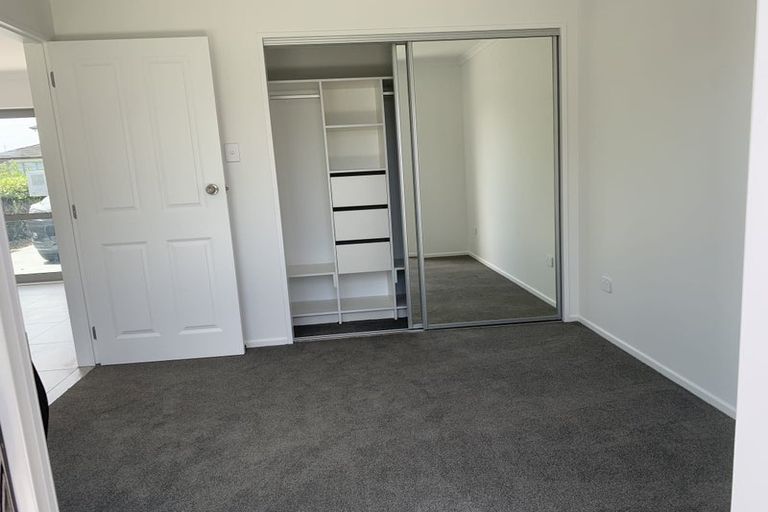 Photo of property in 56 Bayvista Drive, Karaka, Papakura, 2113