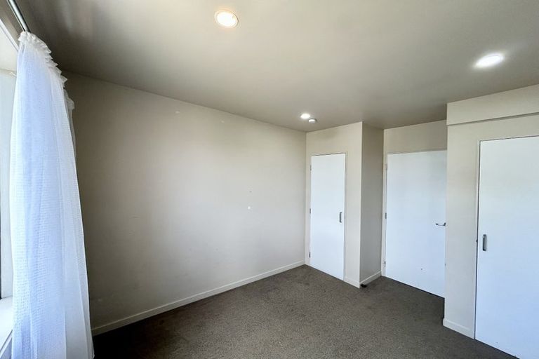 Photo of property in 56 Saintly Lane, Avondale, Auckland, 0600
