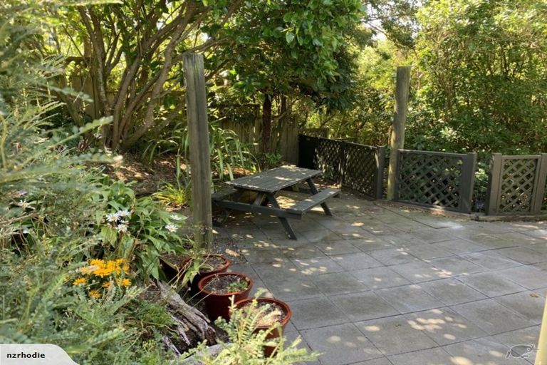 Photo of property in 14 Marjory Close, Broadmeadows, Wellington, 6035