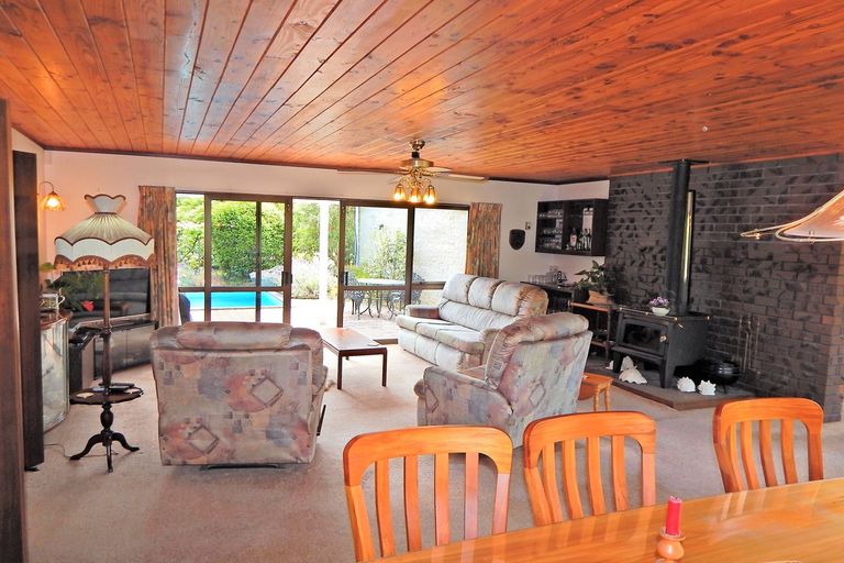 Photo of property in 39 Riverview Road, Kerikeri, 0230