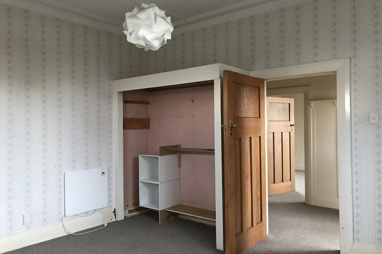 Photo of property in 180 Kenmure Road, Kenmure, Dunedin, 9011