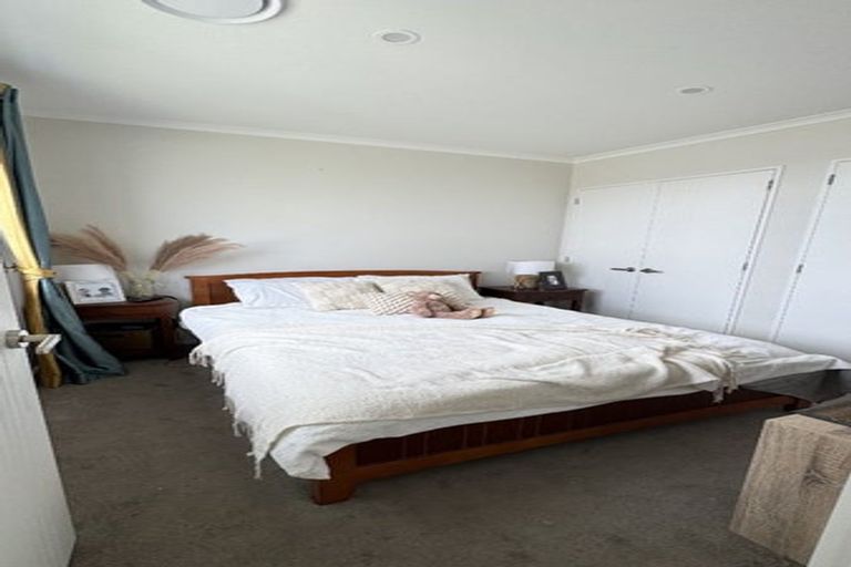 Photo of property in 17 Keshvara Road, Beachlands, Auckland, 2018