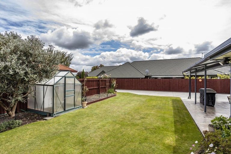 Photo of property in 4b Goodwood Close, Rangiora, 7400